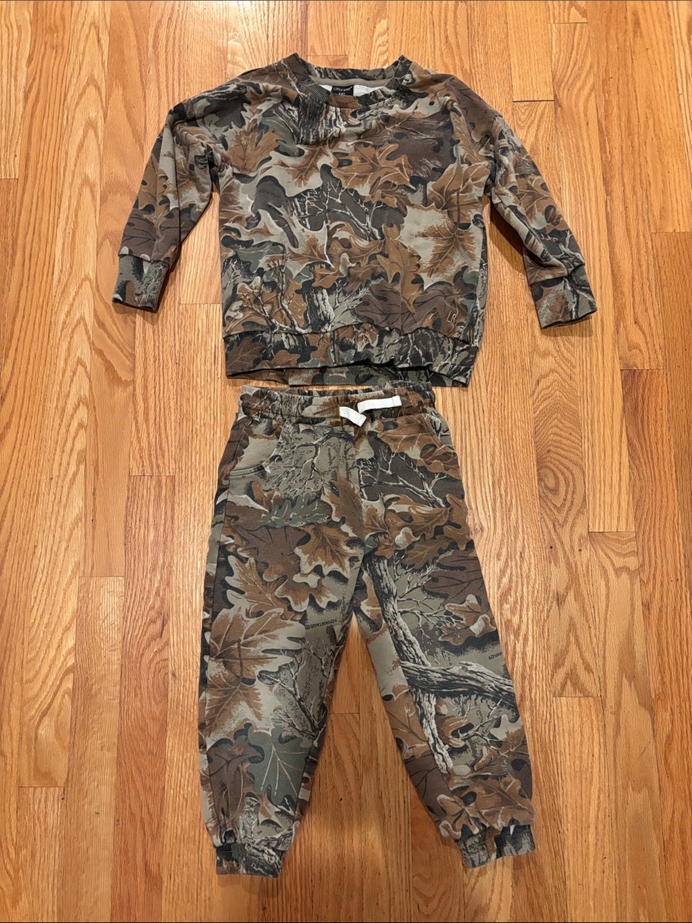 5-6 Little Bipsy x Realtree Brown Camo Joggers & Crewneck